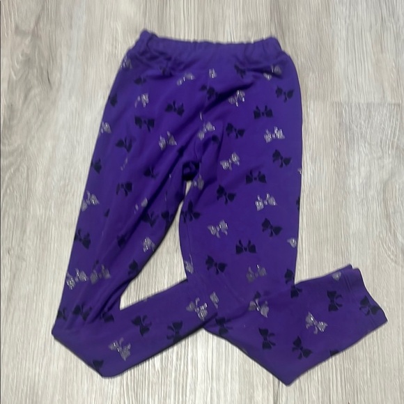 Purple Kids Leggings with Bow Print - Picture 1 of 1